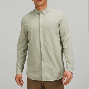 NWT SALE Lulu Lemon Men’s Commission Long Sleeve Shirt